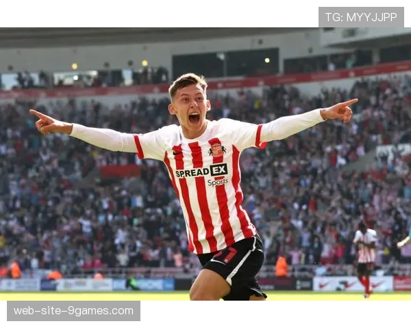 桑德兰锋线三人长期伤停 格尔哈特克拉克承担进攻重任